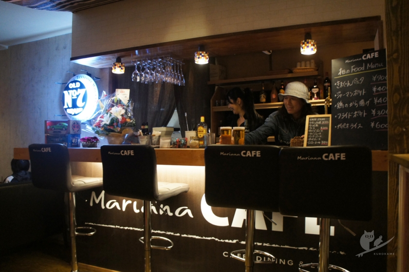 大阪茨木市のライブバー・マリアナカフェ